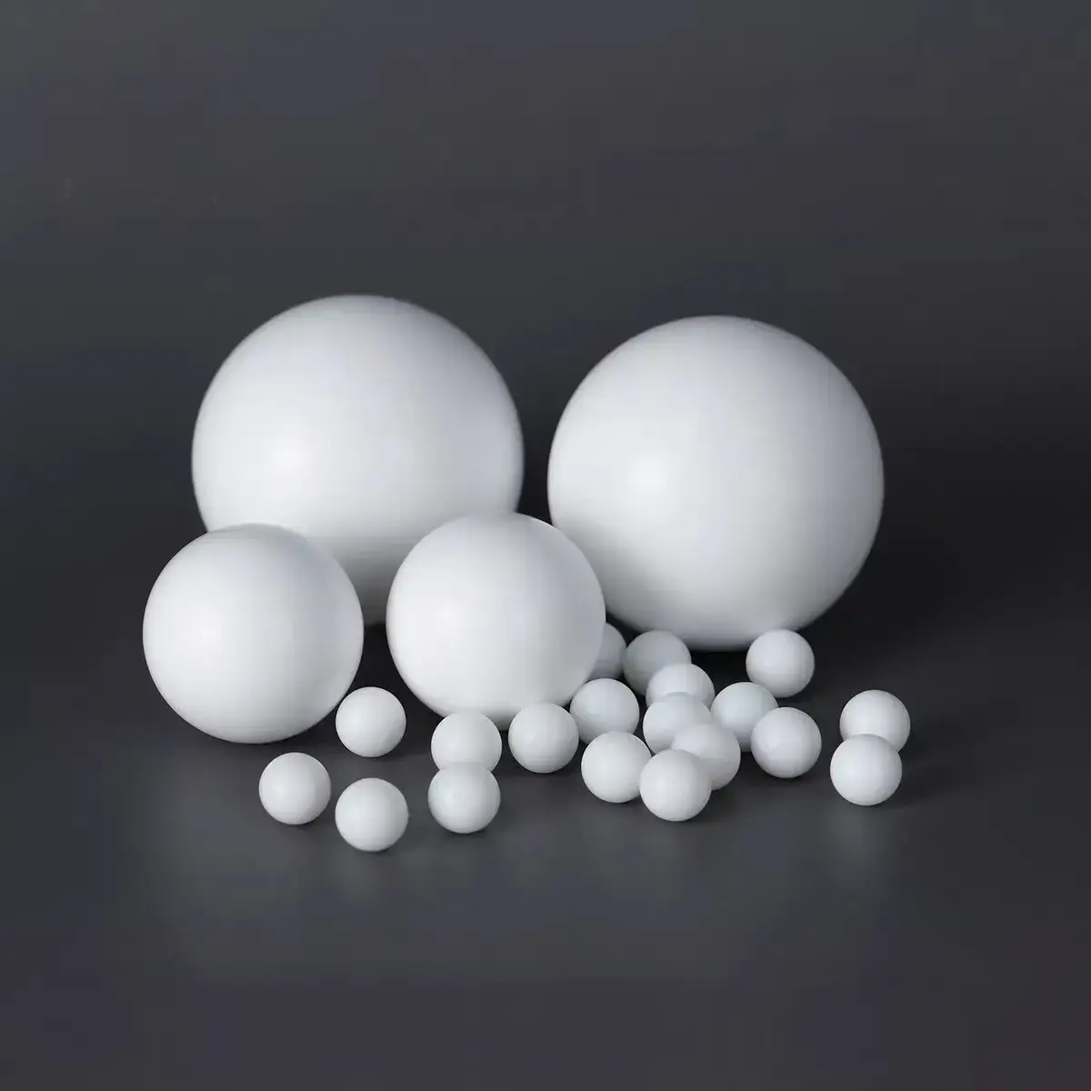 High Precision Opaque White PTFE Teflon Balls with Strict Tolerance and Smooth Surface Finish